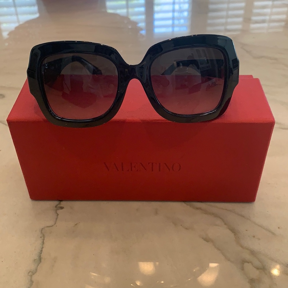 Valentino authentic sunglasses